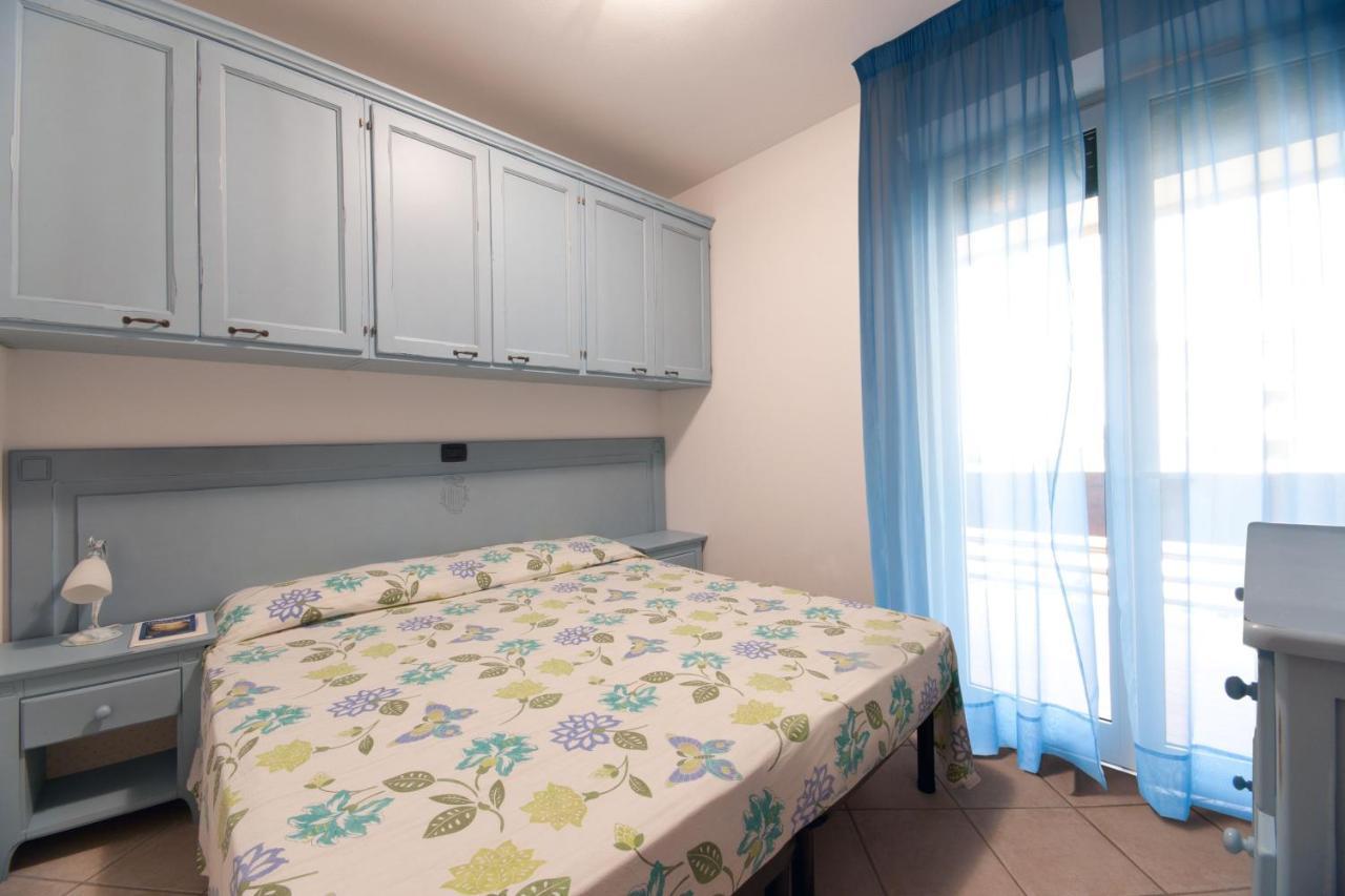 Апарт готель Le Residenze Di Santa Costanza - Mirto/Corbezzolo Сан-Вінченцо Екстер'єр фото