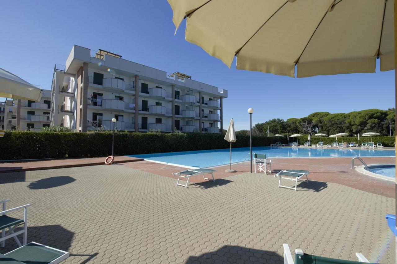 Апарт готель Le Residenze Di Santa Costanza - Mirto/Corbezzolo Сан-Вінченцо Екстер'єр фото